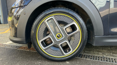 MINI Hatchback 135kW Cooper S Level 3 33kWh 3dr Auto Electric Hatchback